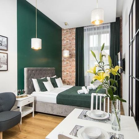 Beautiful Cracow Apartments By Cozyplace Краков Экстерьер фото