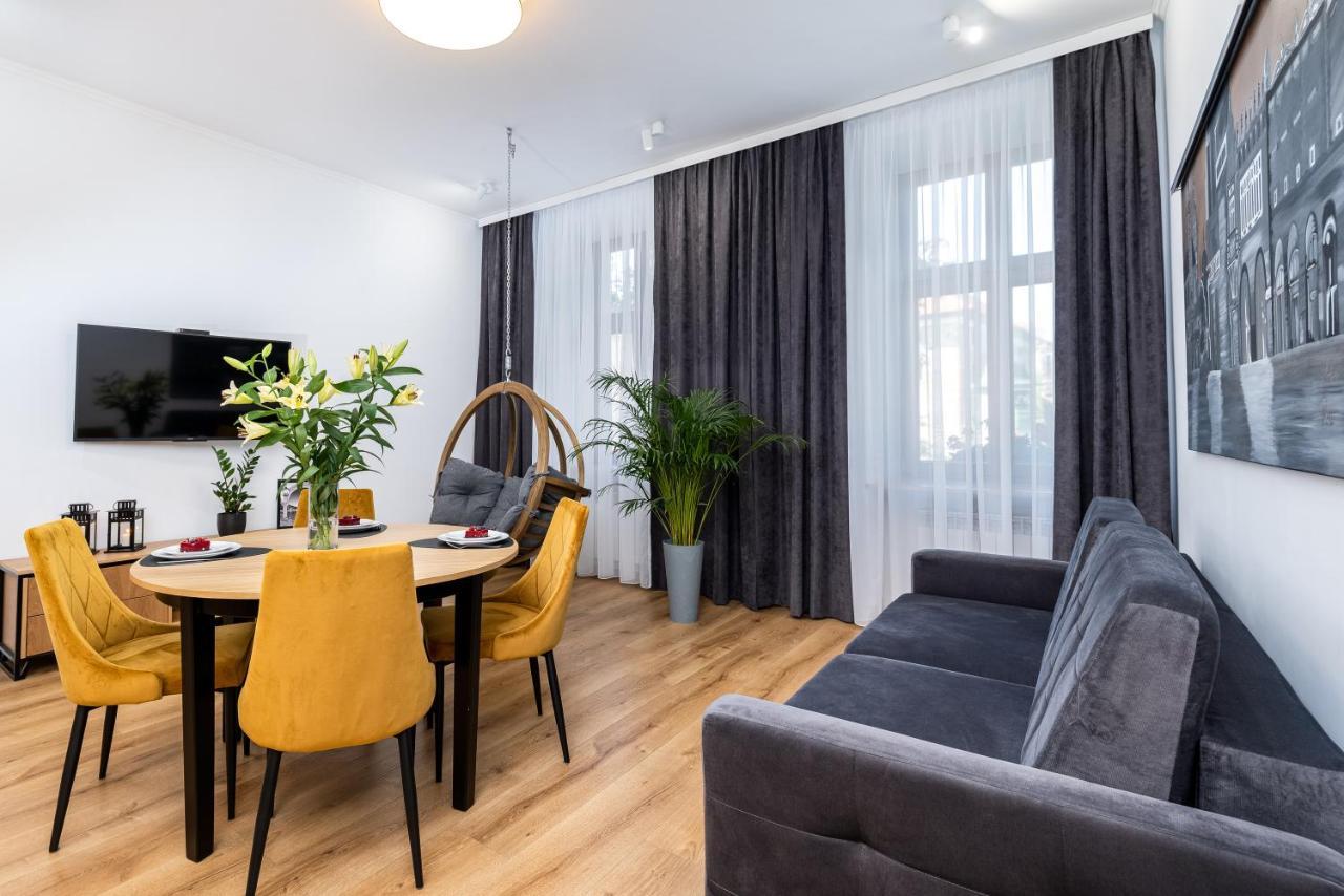 Beautiful Cracow Apartments By Cozyplace Краков Экстерьер фото