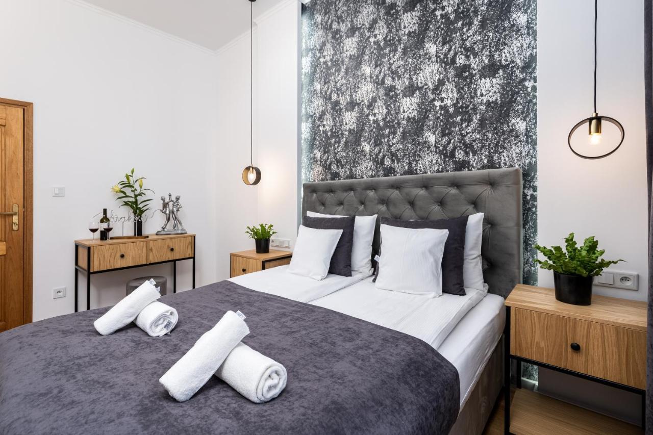 Beautiful Cracow Apartments By Cozyplace Краков Экстерьер фото