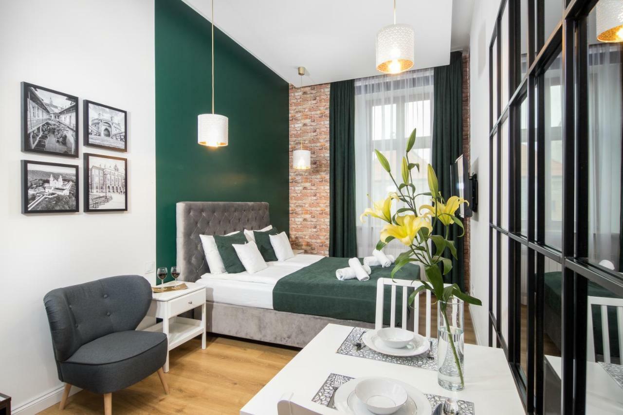 Beautiful Cracow Apartments By Cozyplace Краков Экстерьер фото