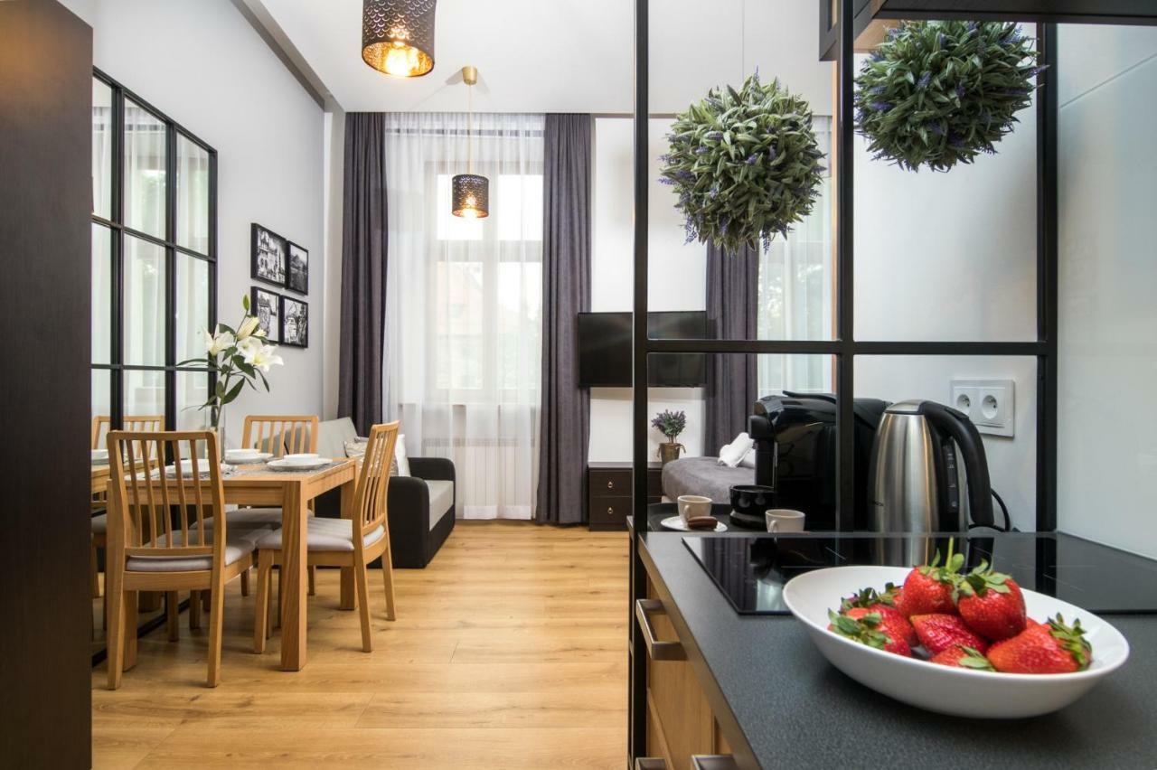 Beautiful Cracow Apartments By Cozyplace Краков Экстерьер фото