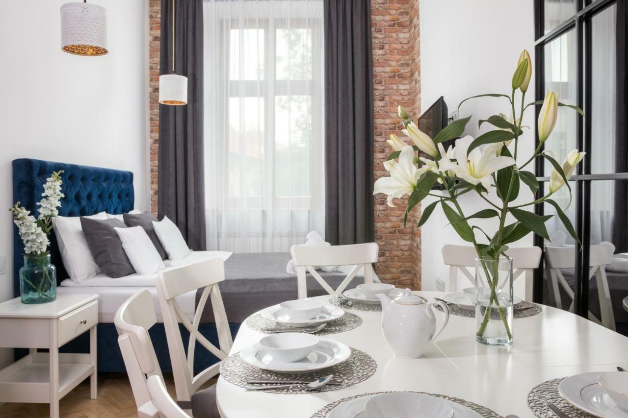 Beautiful Cracow Apartments By Cozyplace Краков Экстерьер фото